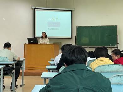 5C15175610AB35012BB92C2DDD764E27